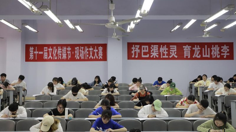宣传片拍摄器材租赁：揭秘那些不可或缺的设备