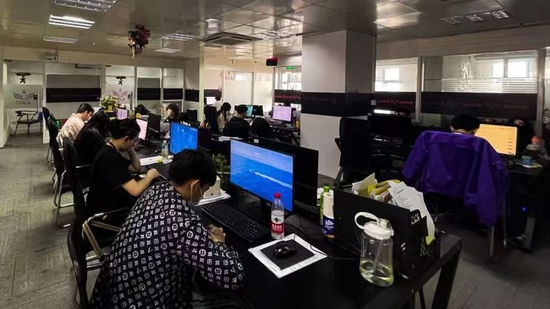 品牌设计公司的收费标准通常由以下几部分构成：